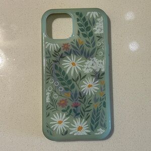 iPhone 14 case otter box